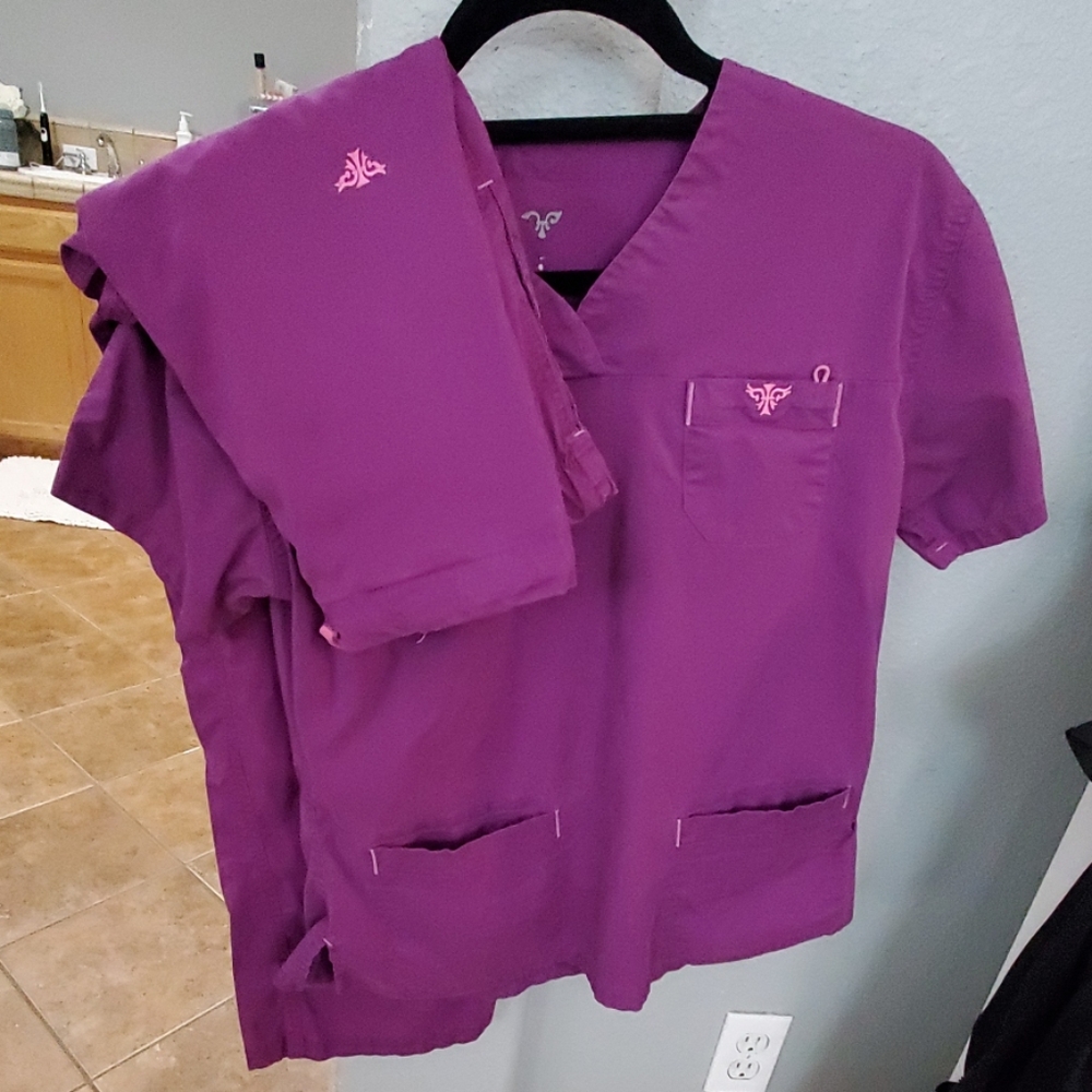 Med couture scrub set